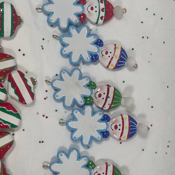 Christmas Ornaments Beads Snowflakes Santa Gingerbread Man Glass Crafting Pieces - Picture 9 of 9